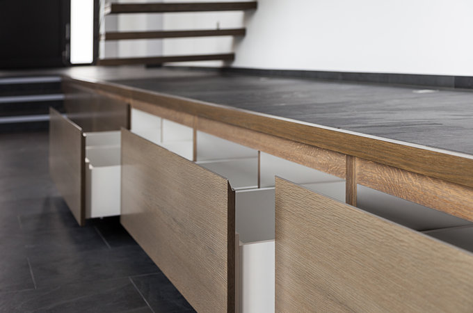 Treppe mit Einbauschrank 