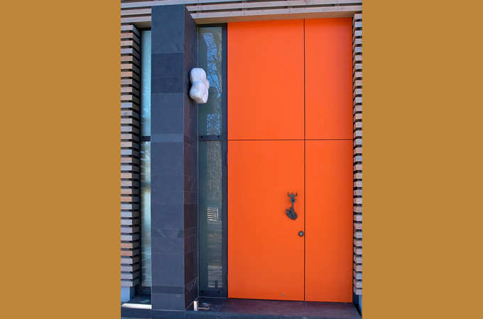 Haustür in orange 