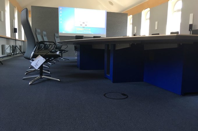 Konferenztisch Unterkonstruktion