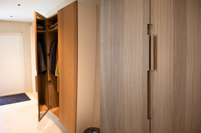 Garderobe von innen und Details