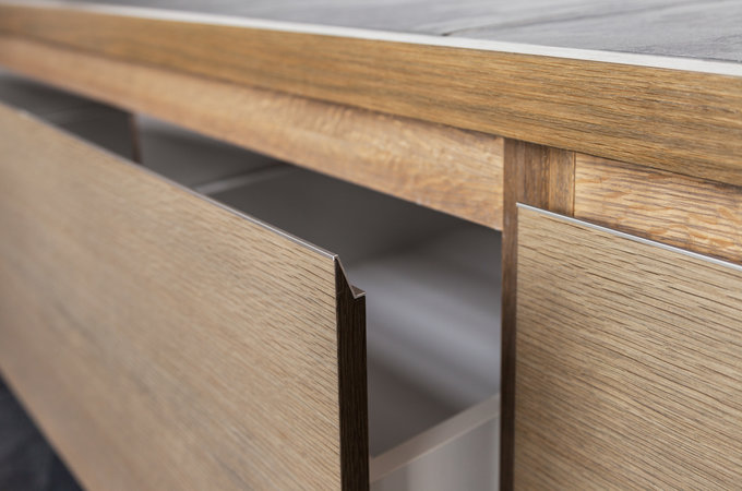 Treppe mit Einbauschrank 